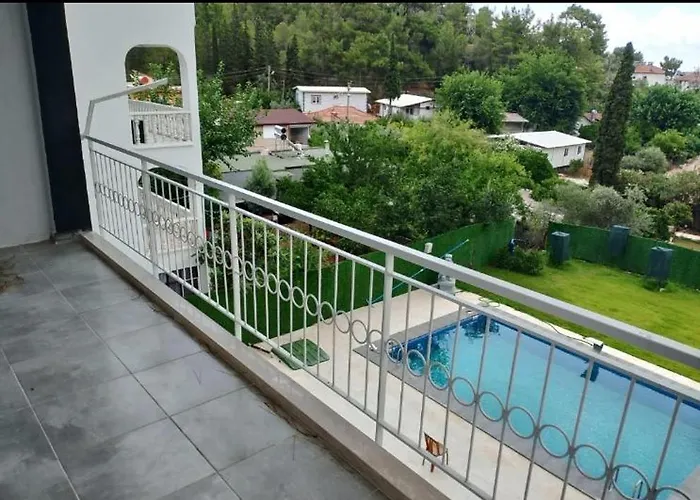 Garden Aparthotel *